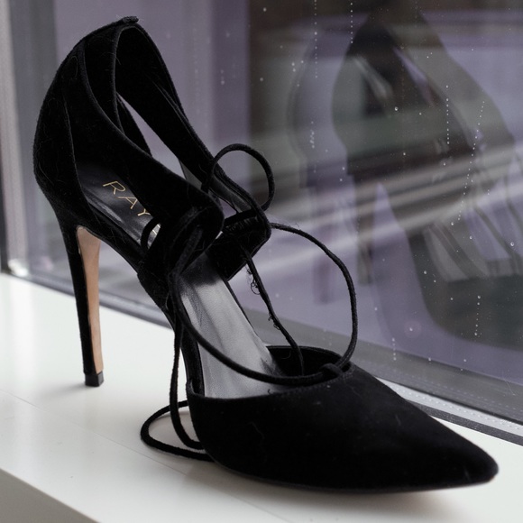 SEXY SLAY | suede lace-front black high heels - Picture 4 of 7